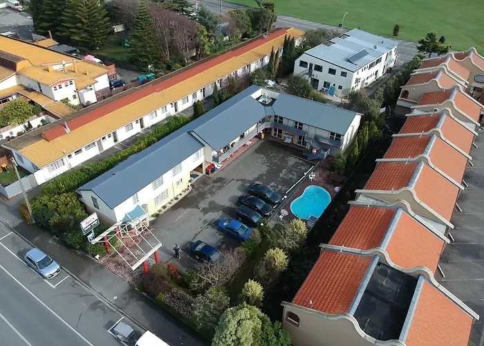 Resort: Apex Motorlodge- Adults Only